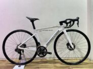 BRIDGESTONE ANCHOR RP8 2023 SHIMANO 05 R7100系 Di2 DISC 2×12s